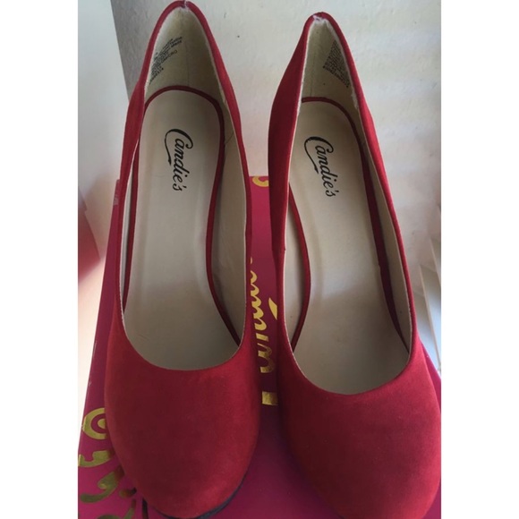 Red suede pumps (NWOT) - Picture 2 of 4